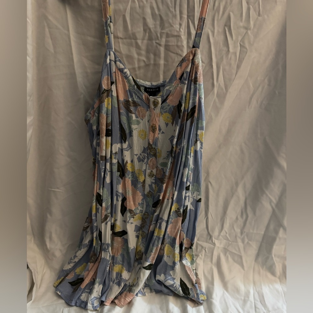 Torrid fit and flare rayon slub button front cami